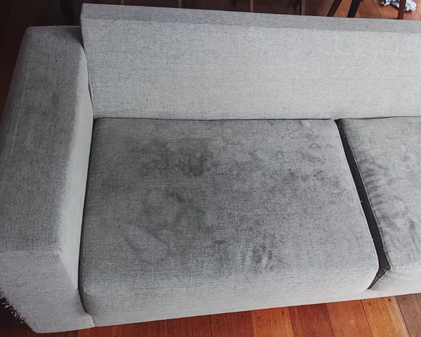 Higienização de Estofados em SP - Absoluta Higienização - Antes e Depois