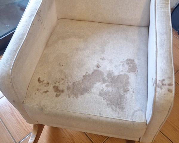 Higienização de Estofados em SP - Absoluta Higienização - Antes e Depois