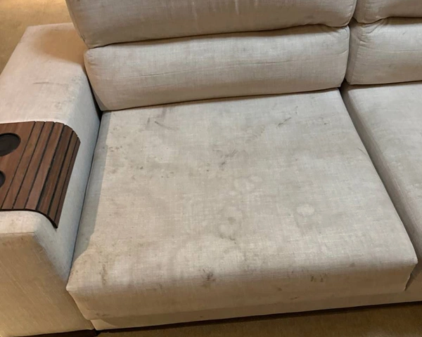 Higienização de Estofados em SP - Absoluta Higienização - Antes e Depois